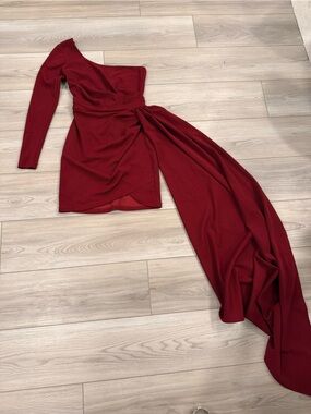 Windsor Mini Dress with Side Train